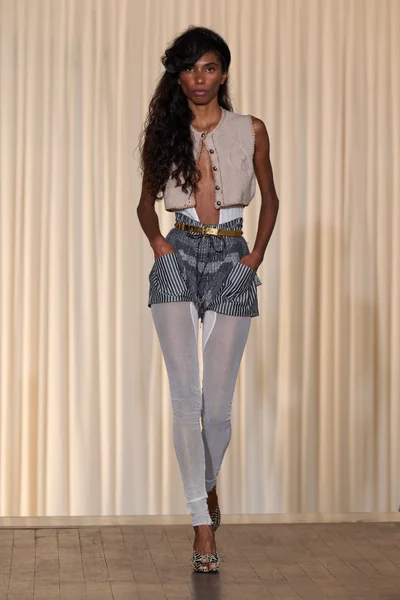 Look 39